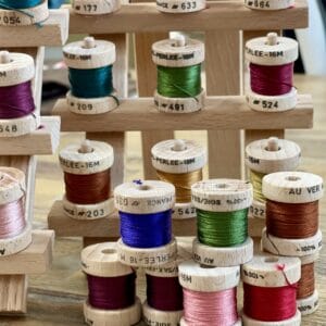 Au Ver a Soie Perlee