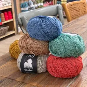 Yaku Lanas Alpaca